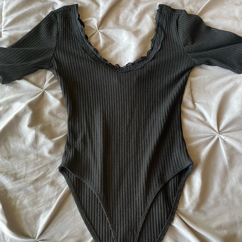 Bodysuits/Crop Tops/Dressy Tops
